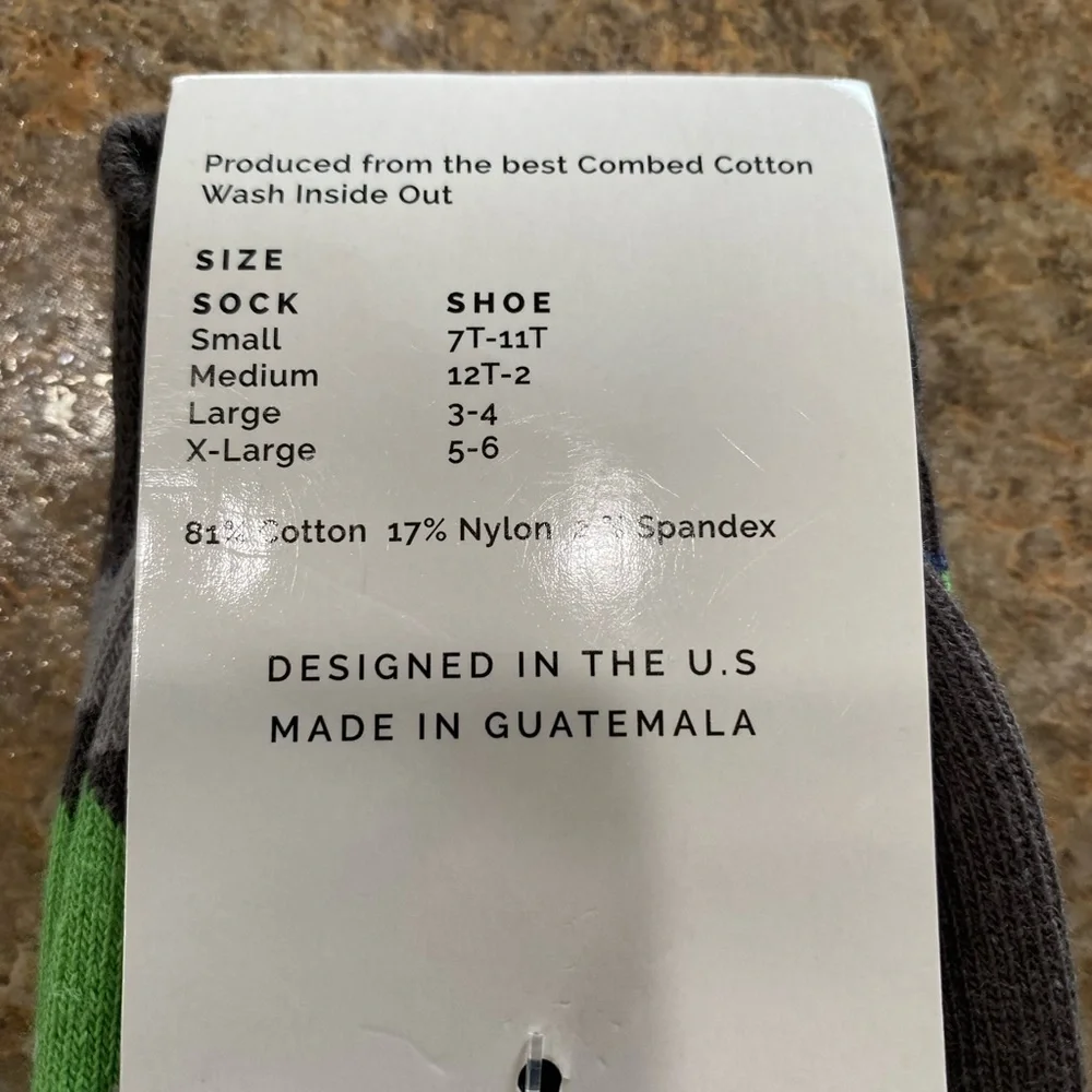 2 NWT Boys Vybe Socks